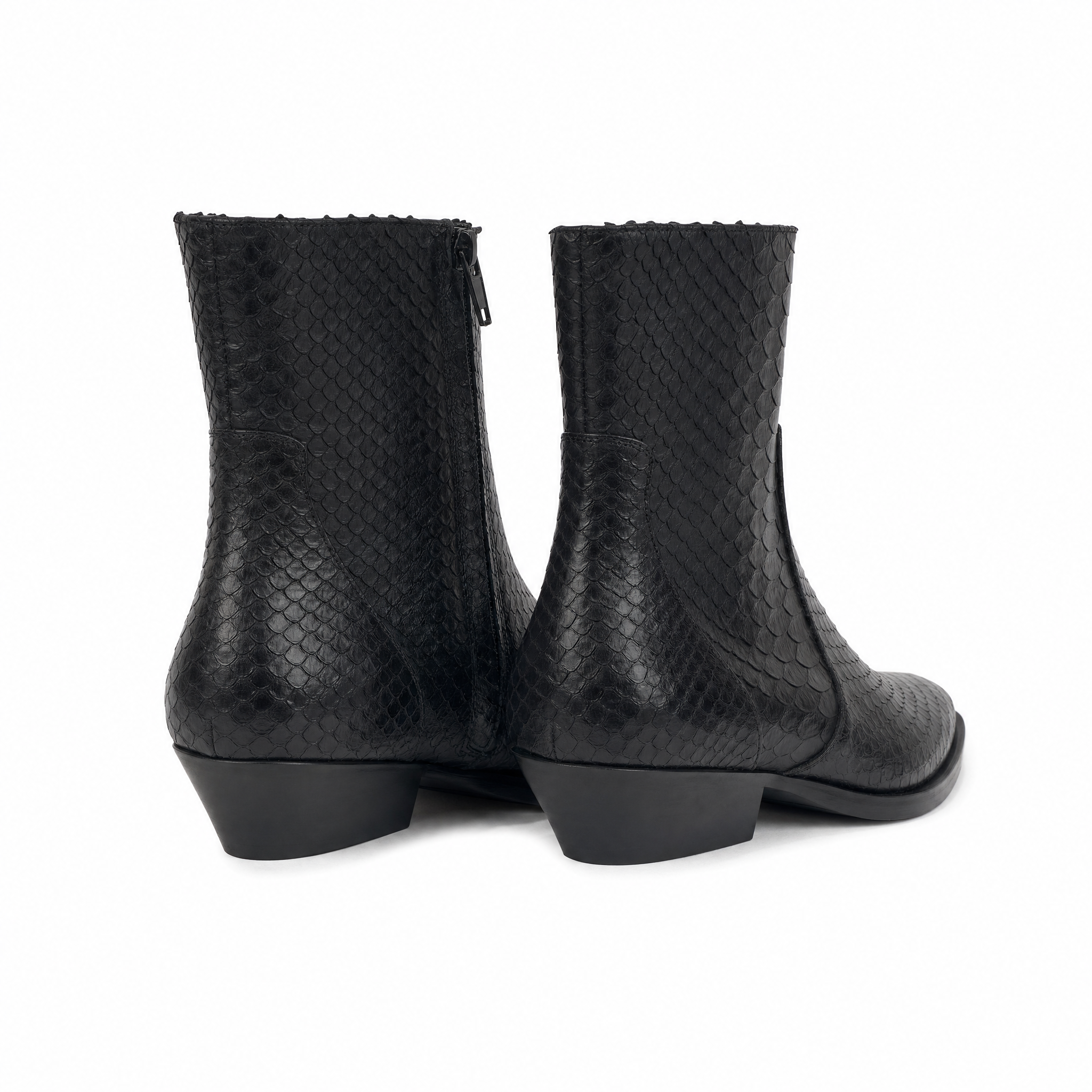 Texani FW 2026/27 | 9677 - Nero - rear view