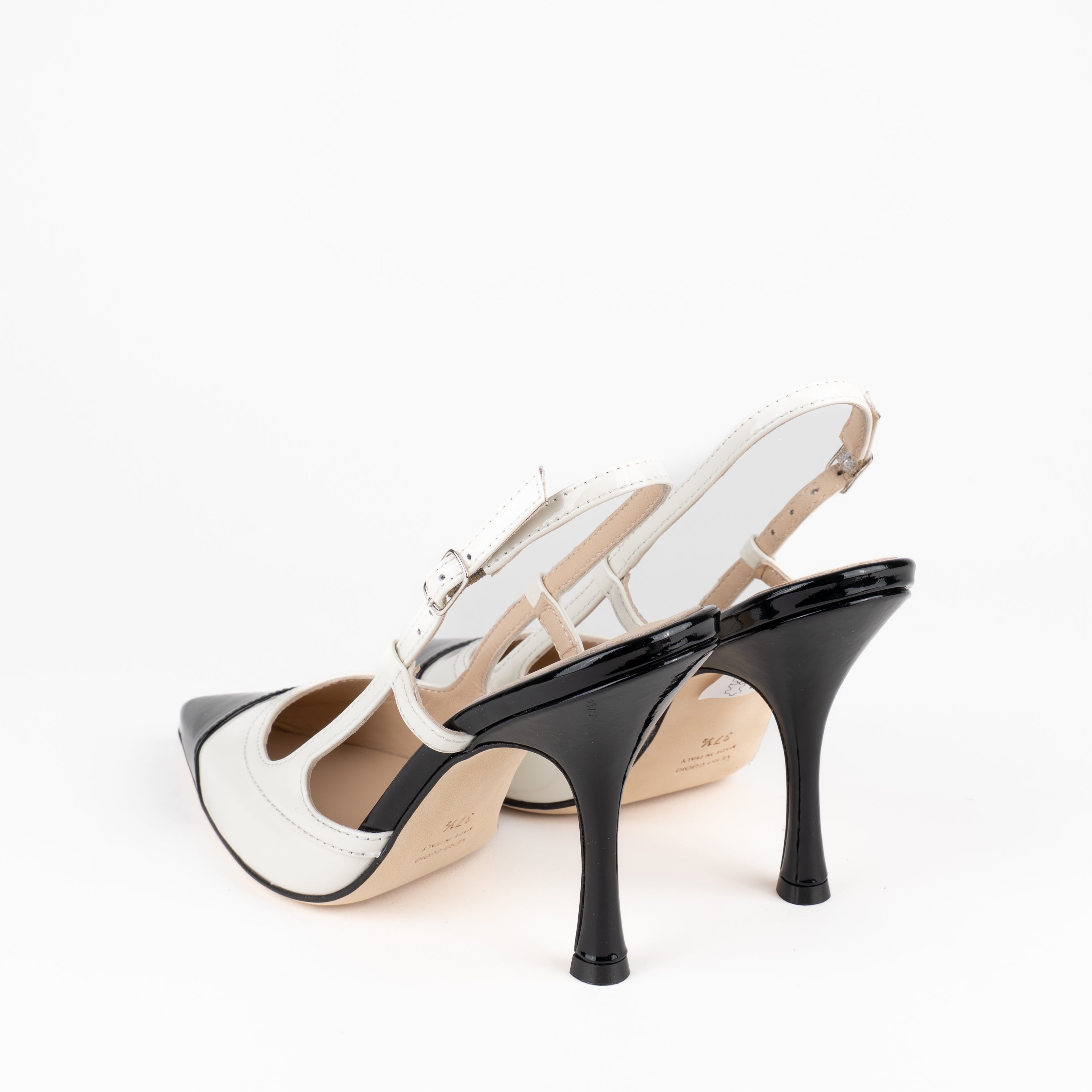Slingback  | 1844