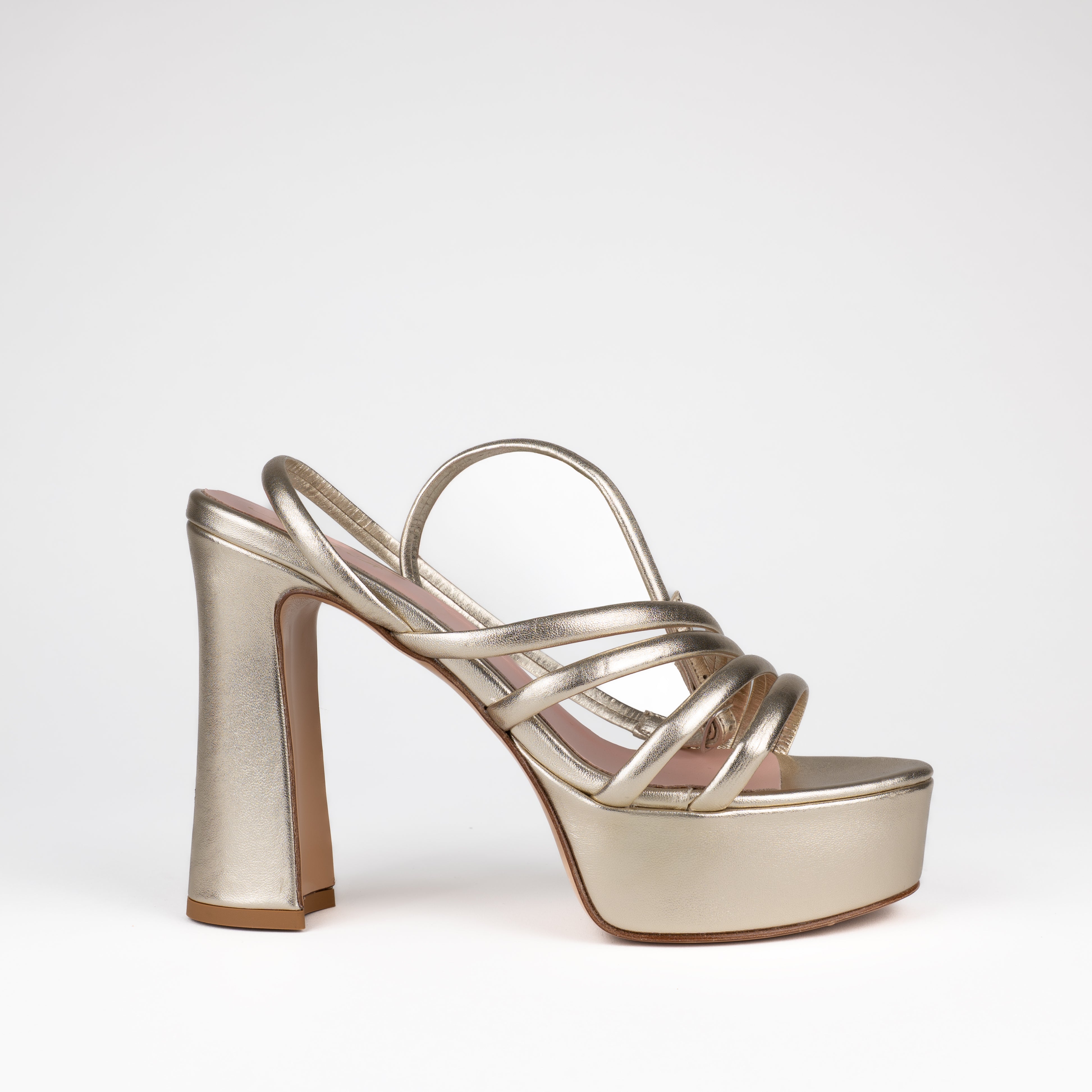 Sandalo con plateau  | 3699