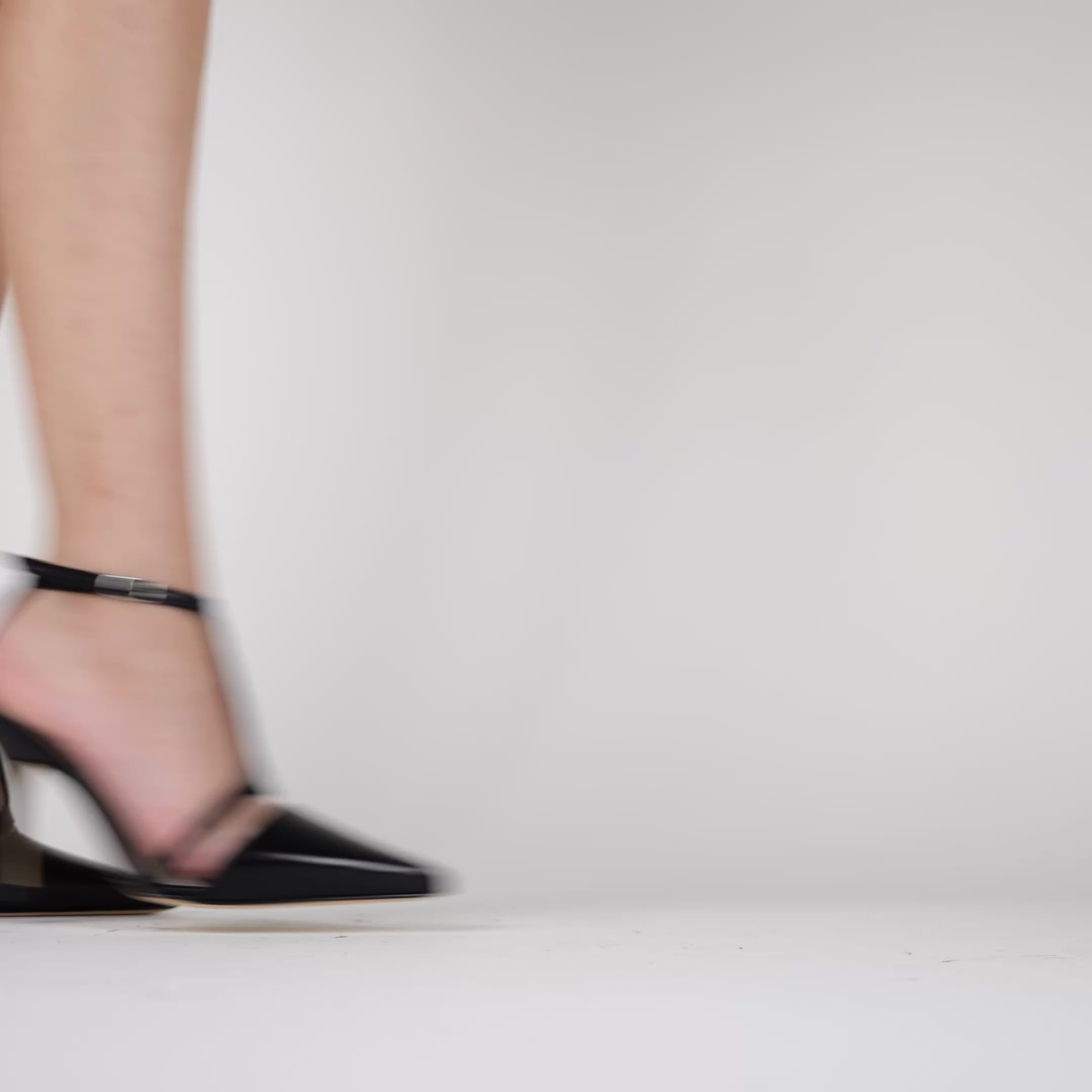 Slingback  | 1842